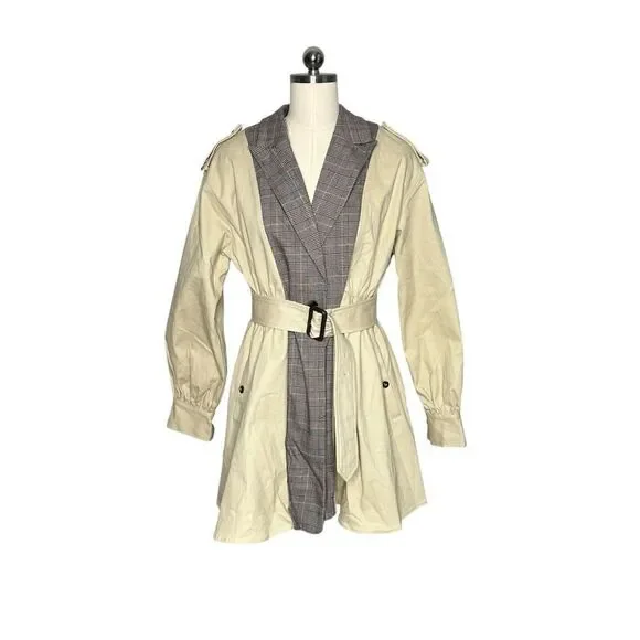L’ATISTE Tan Plaid Belted Mini Trench Coat | Size L - Picture 3 of 10